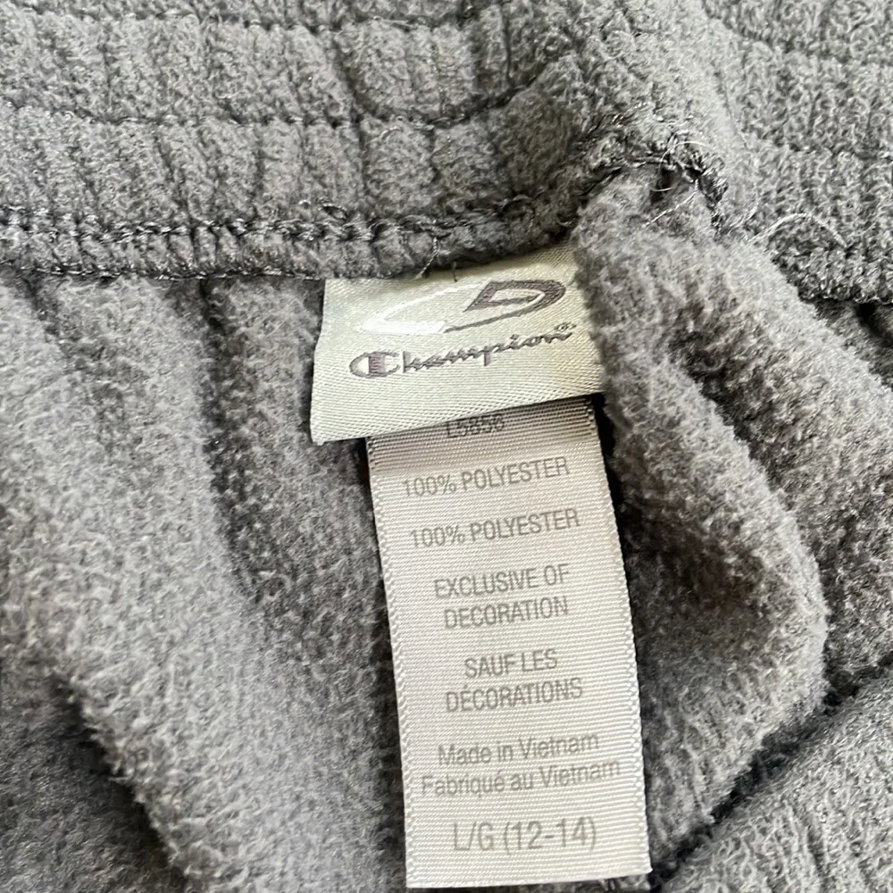Champion Sweatsuit - Picture 11 of 13